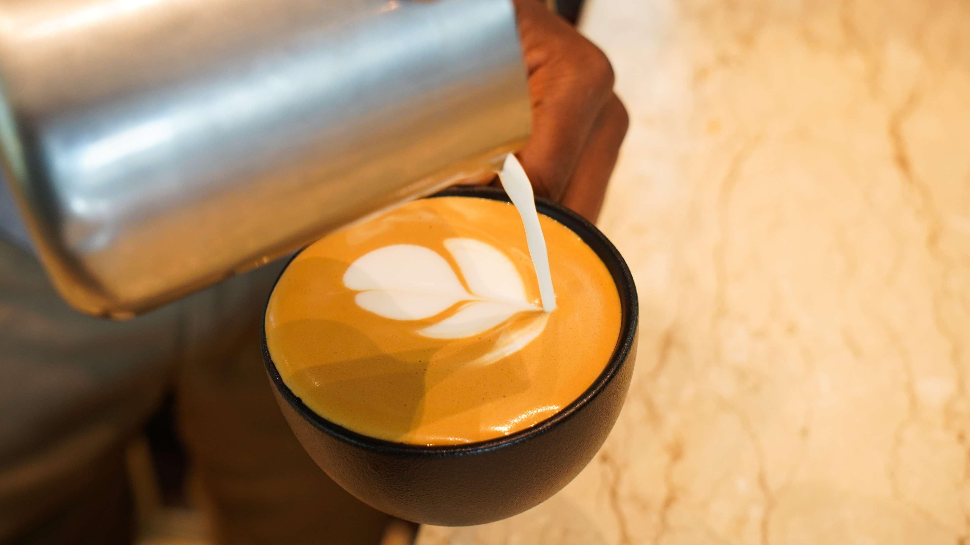 Radisson Blu Hotel&Residence Nairobi Arboretum Extérieur photo A cup of coffee
